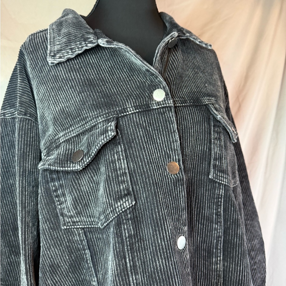 POL Black Corduroy Trucker Jacket 🖤 - Picture 3 of 8